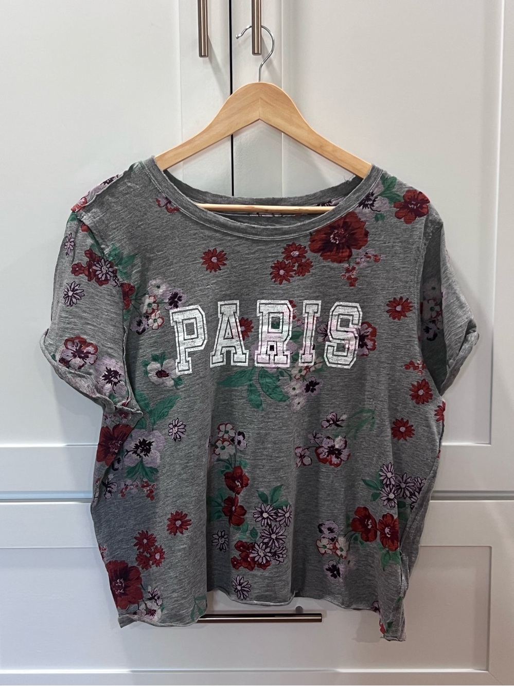 “Maeve” Anthropologie Gray 'Paris' Floral Short-Sleeve Tee- Large